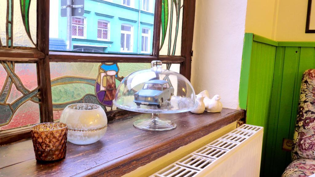 Romantisches Hotel Zur Traube Schwerin シュヴェリーン エクステリア 写真