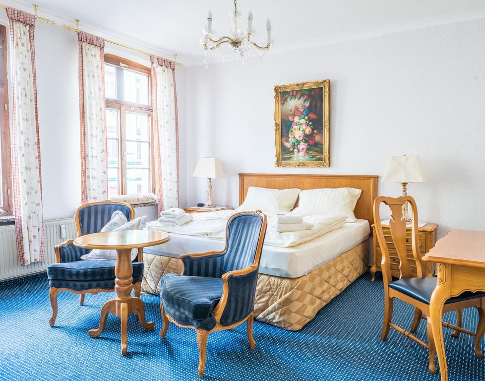Romantisches Hotel Zur Traube Schwerin シュヴェリーン 部屋 写真