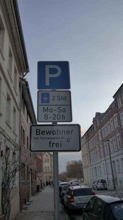 Romantisches Hotel Zur Traube Schwerin シュヴェリーン エクステリア 写真